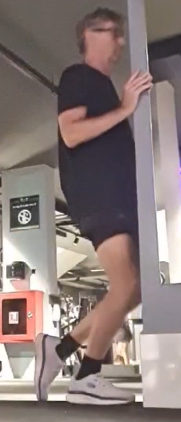 showing the achilles stretch