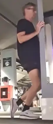 showing the achilles stretch