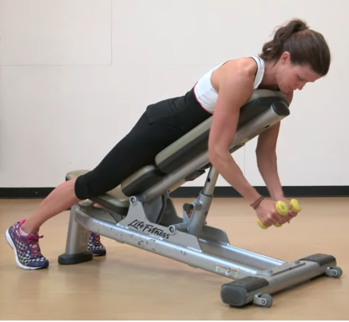 Showing the incline reverse fly exercise start position